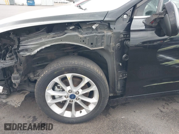 2019 Ford Fusion SE with VIN 3FA6P0HD8KR179507, listed as a IAAI auction lot 41701833 with 54,632 mi miles. Bid and sale history available at carsss.com. Image 18.