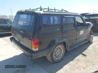 1999 Jeep Cherokee with VIN 1J4FN68S4WL268314, listed as a IAAI auction lot 41749561 with Not provided miles and . Bid and sale history available at DreamBid. Image 4.