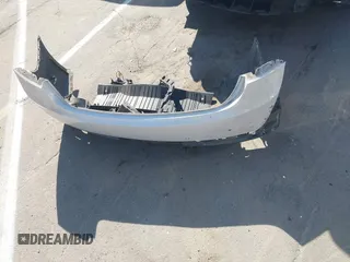 2014 Lincoln MKZ с VIN 3LN6L2G98ER803773, выставлен на аукционе IAAI как лот 42750399 с пробегом 105 466 миль миль и . История ставок и продаж доступна на DreamBid. Изображение 12.