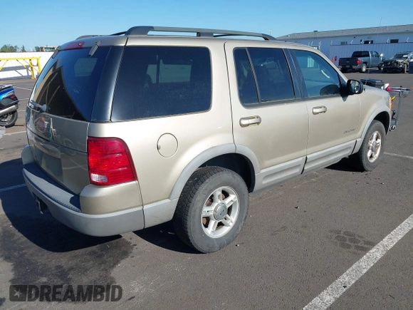 2002 Ford Explorer XLT with VIN 1FMZU73E52UC43614, listed as a IAAI auction lot 42361694 with 189,601 mi miles and . Bid and sale history available at DreamBid. Image 4.