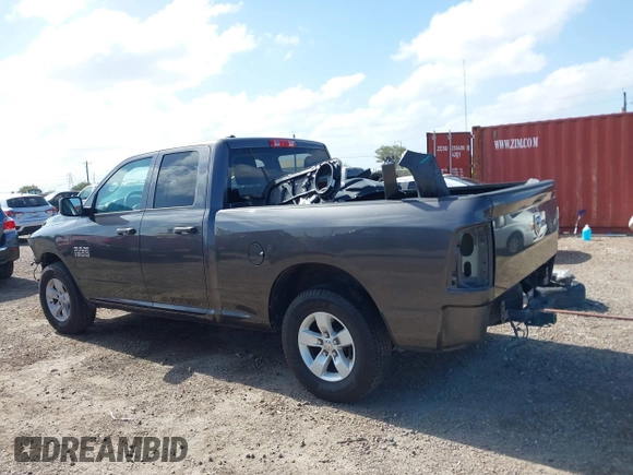2018 Ram 1500 Tradesman z VIN 1C6RR6FG1JS341411, wystawiony jako IAAI lot #42477747 z przebiegiem 109 238 mil mil oraz . Historia ofert i sprzedaży dostępna na DreamBid. Obrazek 15.