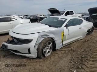 2020 Chevrolet Camaro 1LT with VIN 1G1FB1RX0L0116838, listed as a Copart auction lot 46803265 with 62,103 mi miles and Salvage Title. Bid and sale history available at carsss.com. Image 1.