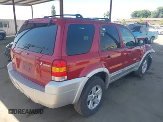 2005 Ford Escape Hybrid with VIN 1FMCU95H75KB86776, listed as a IAAI auction lot 42533697 with 166,242 mi miles and . Bid and sale history available at DreamBid. Image 4.