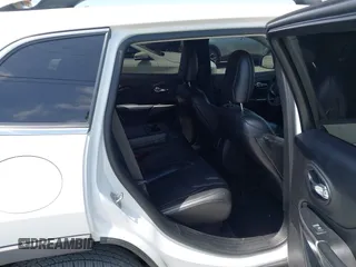 2019 Jeep Cherokee Limited with VIN 1C4PJLDB8KD402904, listed as a IAAI auction lot 42107306 with 96,677 mi miles and . Bid and sale history available at DreamBid. Image 8.