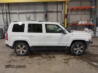 2017 Jeep Patriot High Altitude with VIN 1C4NJPFA6HD137833, listed as a IAAI auction lot 41644862 with 138,799 mi miles and . Bid and sale history available at carsss.com. Image 13.