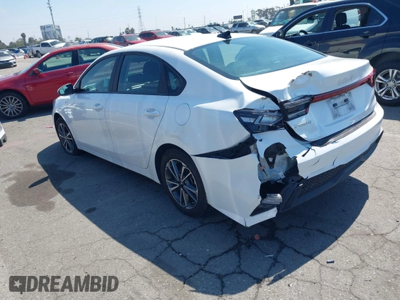2022 Kia Forte LXS with VIN 3KPF24AD9NE481717, listed as a IAAI auction lot 41850501 with 126,473 mi miles. Bid and sale history available at carsss.com. Image 3.