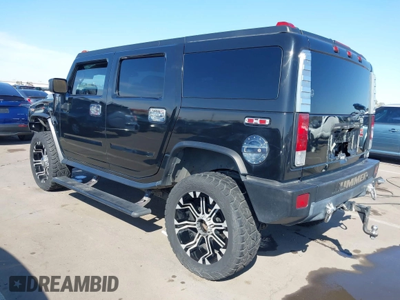 2006 Hummer H2 with VIN 5GRGN23U56H108049, listed as a IAAI auction lot 41854947 with 1 mi miles. Bid and sale history available at carsss.com. Image 3.
