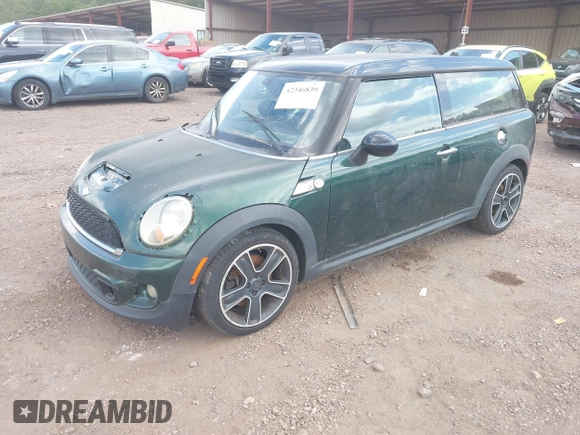 2011 MINI Clubman S z VIN WMWZG3C56BTY37202, wystawiony jako IAAI lot #42346839 z przebiegiem 112 391 mil mil oraz . Historia ofert i sprzedaży dostępna na DreamBid. Obrazek 2.