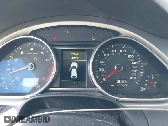 2013 Audi Q7 3.0T Premium Plus with VIN WA1LGBFE7DD005440, listed as a IAAI auction lot 41483398 with 92,668 mi miles. Bid and sale history available at carsss.com. Image 7.