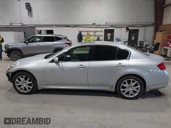 2011 Infiniti G37 x z VIN JN1CV6AR7BM403261, wystawiony jako IAAI lot #41883898 z przebiegiem 111 807 mil mil oraz . Historia ofert i sprzedaży dostępna na DreamBid. Obrazek 15.