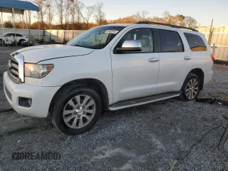 2014 Toyota Sequoia Ltd with VIN 5TDJW5G11ES101762, listed as a Copart auction lot 84400344 with 231,199 mi miles and Salvage Title. Bid and sale history available at carsss.com. Image 1.