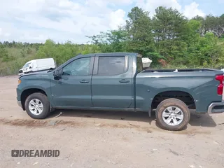 2025 Chevrolet Silverado 1500 LT with VIN 3GCPACED0SG204739, listed as a IAAI auction lot 42152555 with 11,662 mi miles and . Bid and sale history available at DreamBid. Image 14.