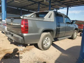 2011 Chevrolet Avalanche LS with VIN 3GNMCEE00BG100796, listed as a Copart auction lot 73812144 with 216,694 mi miles and Salvage Title. Bid and sale history available at carsss.com. Image 3.