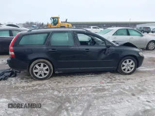 2007 Volvo V50 2.4L with VIN YV1MW382872316147, listed as a IAAI auction lot 41547724 with 275,033 mi miles. Bid and sale history available at carsss.com. Image 13.