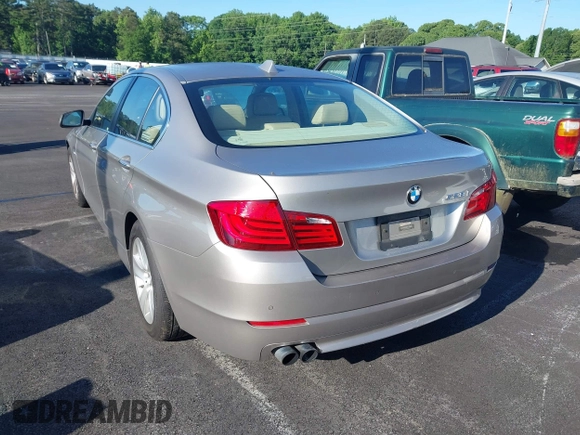 2013 BMW 5 Series 528i with VIN WBAXG5C51DD233122, listed as a IAAI auction lot 42161809 with 70,242 mi miles and . Bid and sale history available at DreamBid. Image 3.