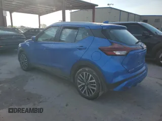 2022 Nissan Kicks SV with VIN 3N1CP5CV1NL478468, listed as a Copart auction lot 52901385 with 67,767 mi miles and Clean Title. Bid and sale history available at carsss.com. Image 2.
