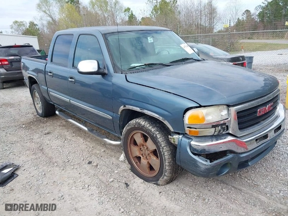 2007 GMC Sierra 1500 Classic SL with VIN 2GTEC13V571167057, listed as a IAAI auction lot 41751150 with 1,911,650 mi miles. Bid and sale history available at carsss.com. Image 1.