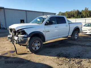 2015 Ram 2500 SLT with VIN 3C6UR5DL5FG669773, listed as a Copart auction lot 80438814 with 210,780 mi miles and Salvage Title. Bid and sale history available at carsss.com. Image 1.