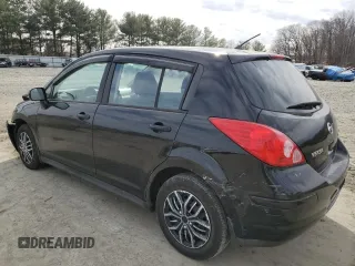 2007 Nissan Versa S z VIN 3N1BC13E57L454791, wystawiony jako Copart lot #46850235 z przebiegiem 181 327 mil mil oraz Szkoda całkowita • Salvage title. Historia ofert i sprzedaży dostępna na DreamBid. Obrazek 2.