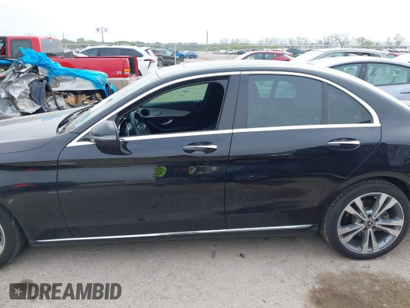 2019 Mercedes-Benz C 300 with VIN 55SWF8DB5KU311624, listed as a IAAI auction lot 41913152 with 75,656 mi miles and . Bid and sale history available at DreamBid. Image 14.