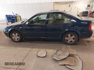 2002 Volkswagen Jetta GLS с VIN 3VWSP69M02M093290, выставлен на аукционе IAAI как лот 42233638 с пробегом 208 561 миль миль и . История ставок и продаж доступна на DreamBid. Изображение 14.