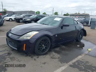 2005 Nissan 350Z Enthusiast z VIN JN1AZ34D25M605438, wystawiony jako IAAI lot #42131179 z przebiegiem 143 157 mil mil oraz . Historia ofert i sprzedaży dostępna na DreamBid. Obrazek 17.