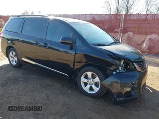 2012 Toyota Sienna LE AAS with VIN 5TDKK3DC6CS238848, listed as a IAAI auction lot 41728728 with 142,240 mi miles. Bid and sale history available at carsss.com. Image 1.