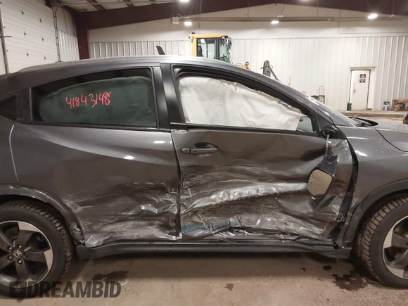 2018 Honda HR-V EX-L Navi with VIN 3CZRU6H79JM722558, listed as a IAAI auction lot 41843148 with 101,543 mi miles. Bid and sale history available at carsss.com. Image 6.