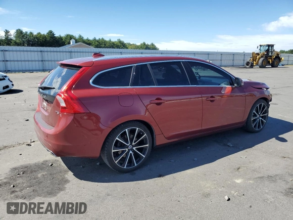 2017 Volvo V60 Premier with VIN YV140MEK9H1368695, listed as a Copart auction lot 69921384 with 99,724 mi miles and Salvage Title. Bid and sale history available at carsss.com. Image 3.