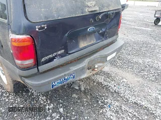 1999 Ford Explorer XL z VIN 1FMDU34X5XUC08663, wystawiony jako IAAI lot #42385444 z przebiegiem 177 387 mil mil oraz . Historia ofert i sprzedaży dostępna na DreamBid. Obrazek 6.