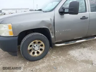 2008 Chevrolet Silverado 1500 Work Truck with VIN 1GCEC19X08Z236724, listed as a IAAI auction lot 41831826 with 133,888 mi miles. Bid and sale history available at carsss.com. Image 6.