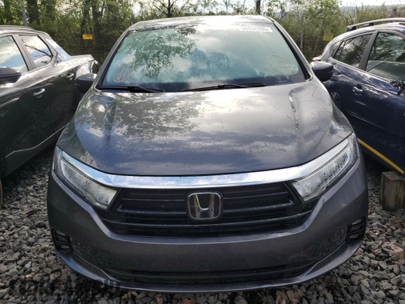 2023 Honda Odyssey Touring with VIN 5FNRL6H84PB019285, listed as a Copart auction lot 56254205 with 29,053 mi miles and Salvage Title. Bid and sale history available at DreamBid. Image 5.