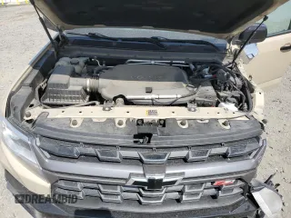 2022 Chevrolet Colorado 4WD Z71 with VIN 1GCGTDENXN1333289, listed as a Copart auction lot 59549725 with 19,583 mi miles and Salvage title. Bid and sale history available at DreamBid. Image 11.
