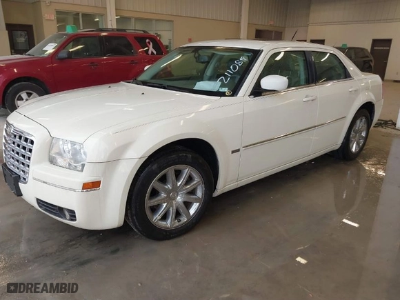2008 Chrysler 300 Touring with VIN 2C3LA53G58H211089, listed as a IAAI auction lot 41530208 with 116,941 mi miles. Bid and sale history available at carsss.com. Image 2.