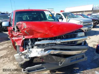 2001 Chevrolet Silverado 1500 LS with VIN 2GCEC19V011162458, listed as a IAAI auction lot 41731501 with 194,931 mi miles. Bid and sale history available at carsss.com. Image 6.