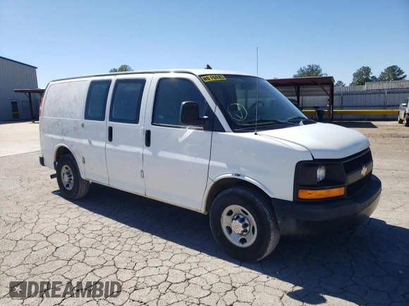 2013 Chevrolet Express Cargo z VIN 1GCWGFCA7D1904215, wystawiony jako Copart lot #46061825 z przebiegiem 92 041 mil mil oraz Czysty tytuł • Clean title. Historia ofert i sprzedaży dostępna na DreamBid. Obrazek 4.