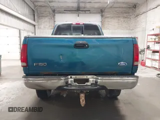 2000 Ford F-150 XL z VIN 1FTRX18L7YKB27657, wystawiony jako IAAI lot #42262373 z przebiegiem Nie podano mil oraz . Historia ofert i sprzedaży dostępna na DreamBid. Obrazek 16.