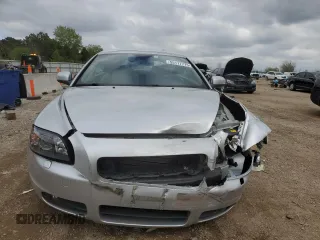 2009 Volvo C70 с VIN YV1MC67289J071127, выставлен на аукционе Copart как лот 55117775 с пробегом 71 515 миль миль и Списание • Salvage title. История ставок и продаж доступна на DreamBid. Изображение 5.