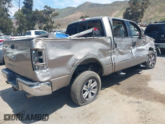 2004 Ford F-150 XLT with VIN 1FTPW14524KD13974, listed as a IAAI auction lot 42054083 with 282,090 mi miles and . Bid and sale history available at DreamBid. Image 4.