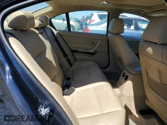 2008 BMW 3 Series 328i with VIN WBAVC57548NK78262, listed as a Copart auction lot 71132994 with 120,872 mi miles and Clean title. Bid and sale history available at DreamBid. Image 10.