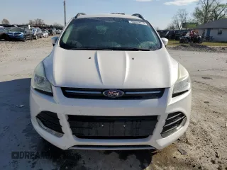 2014 Ford Escape SE with VIN 1FMCU0GX9EUA76896, listed as a Copart auction lot 50069815 with 105,449 mi miles and Clean Title. Bid and sale history available at carsss.com. Image 5.