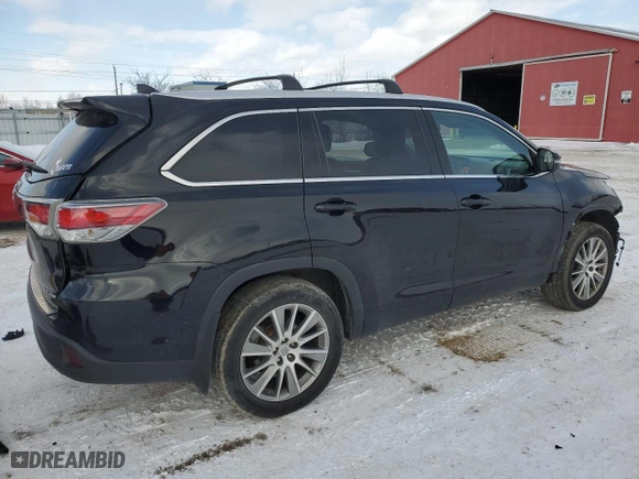 2015 Toyota Highlander XLE with VIN 5TDJKRFH9FS187342, listed as a Copart auction lot 41741355 with 121,448 mi miles and Salvage Title. Bid and sale history available at carsss.com. Image 3.