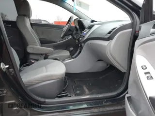 2013 Hyundai Accent GLS with VIN KMHCT4AE4DU581258, listed as a IAAI auction lot 42084764 with 186,355 mi miles. Bid and sale history available at carsss.com. Image 5.
