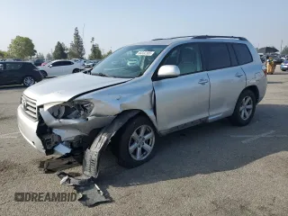 2010 Toyota Highlander with VIN 5TDZK3EH2AS017415, listed as a Copart auction lot 60332305 with 289,682 mi miles and Salvage title. Bid and sale history available at DreamBid. Image 1.