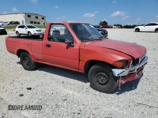 1992 Toyota Pickup with VIN JT4RN81A5N5146743, listed as a Copart auction lot 59140735 with 439,883 mi miles and Salvage title. Bid and sale history available at DreamBid. Image 4.