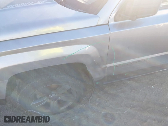 2016 Jeep Patriot Sport с VIN 1C4NJPBA5GD738350, выставлен на аукционе IAAI как лот 41326611 с пробегом 131 045 миль миль и . История ставок и продаж доступна на DreamBid. Изображение 6.