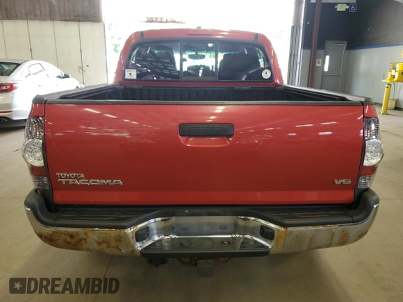 2011 Toyota Tacoma with VIN 3TMLU4EN7BM068907, listed as a Copart auction lot 61417485 with 117,747 mi miles and Clean title. Bid and sale history available at DreamBid. Image 6.
