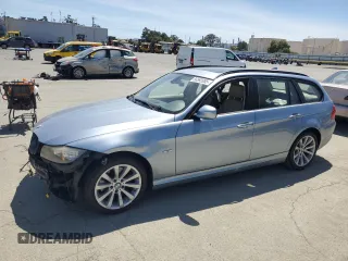 2012 BMW 3 Series 328i with VIN WBAUT9C55CA192273, listed as a Copart auction lot 56592055 with 83,811 mi miles and Salvage title. Bid and sale history available at DreamBid. Image 1.