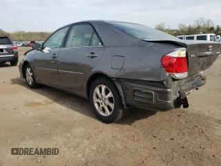 2006 Toyota Camry LE z VIN 4T1BF30K46U628070, wystawiony jako Copart lot #54582755 z przebiegiem 278 805 mil mil oraz Szkoda całkowita • Salvage title. Historia ofert i sprzedaży dostępna na DreamBid. Obrazek 2.