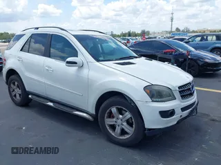 2007 Mercedes-Benz M 350 with VIN 4JGBB86E97A206650, listed as a IAAI auction lot 42465141 with 159,803 mi miles and . Bid and sale history available at DreamBid. Image 1.